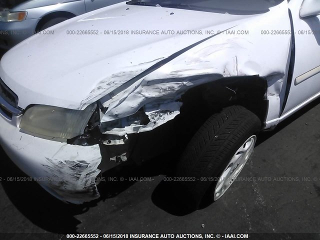 1N4DL01DXWC158076 - 1998 NISSAN ALTIMA XE/GXE/SE/GLE WHITE photo 6