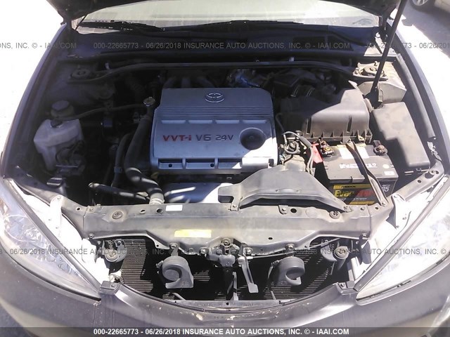 4T1BF32K54U072622 - 2004 TOYOTA CAMRY LE/XLE/SE შავი ფოტო 10