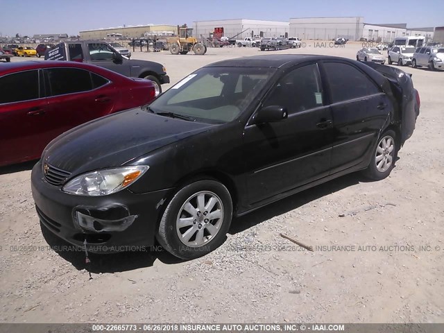 4T1BF32K54U072622 - 2004 TOYOTA CAMRY LE/XLE/SE შავი ფოტო 2