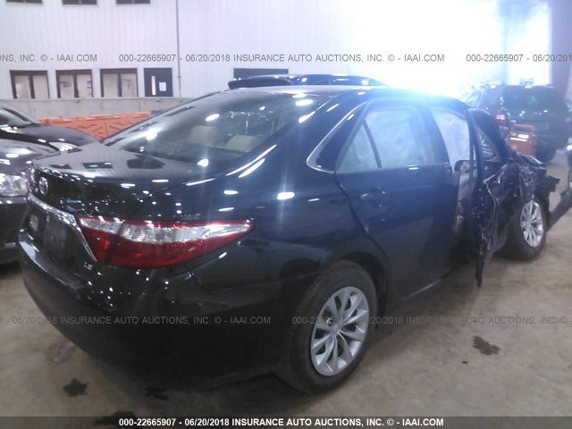 4T4BF1FK8FR448947 - 2015 TOYOTA CAMRY LE/XLE/SE/XSE BLACK photo 4