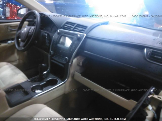 4T4BF1FK8FR448947 - 2015 TOYOTA CAMRY LE/XLE/SE/XSE BLACK photo 5