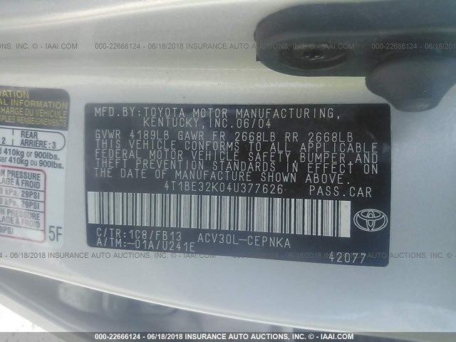 4T1BE32K04U377626 - 2004 TOYOTA CAMRY LE/XLE/SE ვერცხლისფერი ფოტო 9