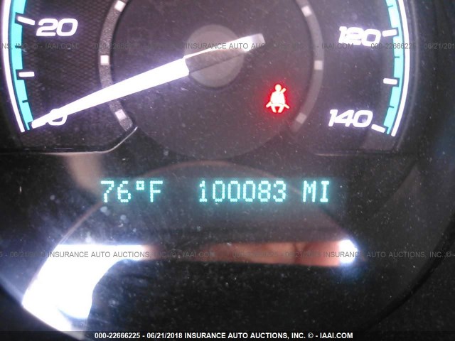 1G1ZC5EB0A4111446 - 2010 CHEVROLET MALIBU 1LT ვერცხლისფერი ფოტო 7