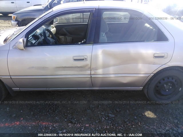 4T1BF22K8VU912260 - 1997 TOYOTA CAMRY CE/LE/XLE Champagne photo 6