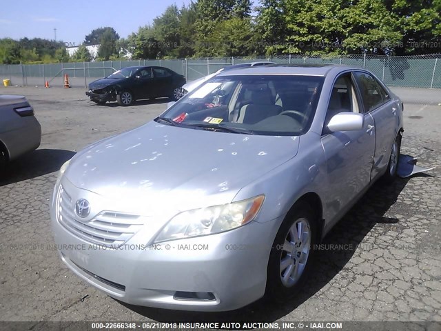 JTNBE46K273087365 - 2007 TOYOTA CAMRY NEW GENERAT CE/LE/XLE/SE SILVER photo 2
