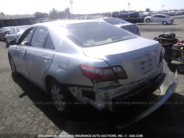 JTNBE46K273087365 - 2007 TOYOTA CAMRY NEW GENERAT CE/LE/XLE/SE SILVER photo 3