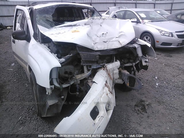 1GNDT13S932295501 - 2003 CHEVROLET TRAILBLAZER  WHITE photo 6