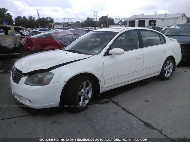 1N4BL11D85C396293 - 2005 NISSAN ALTIMA SE/SL/SE-R WHITE photo 2