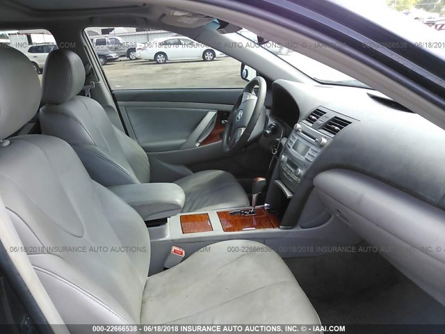 4T4BE46K29R086428 - 2009 TOYOTA CAMRY SE/LE/XLE BLACK photo 5