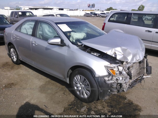 4T4BF1FK5DR310019 - 2013 TOYOTA CAMRY L/SE/LE/XLE SILVER photo 1