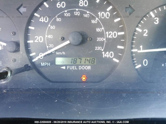 4T1BG22K2YU740650 - 2000 TOYOTA CAMRY CE/LE/XLE SILVER photo 7