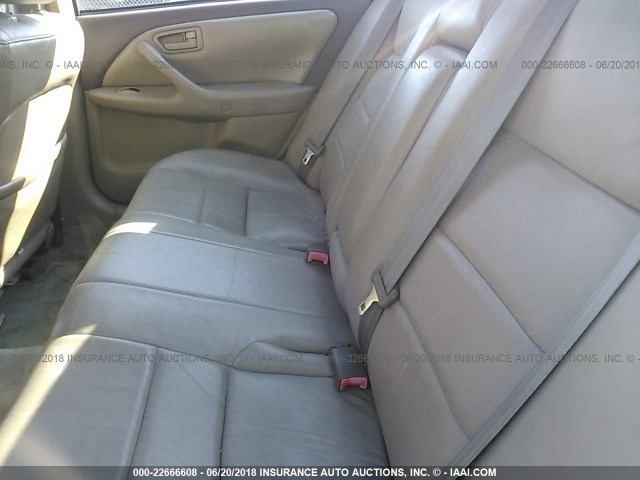 4T1BG22K2YU740650 - 2000 TOYOTA CAMRY CE/LE/XLE SILVER photo 8