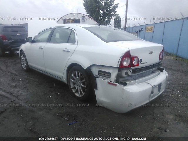 1G1ZE5E18BF397103 - 2011 CHEVROLET MALIBU LTZ WHITE photo 3