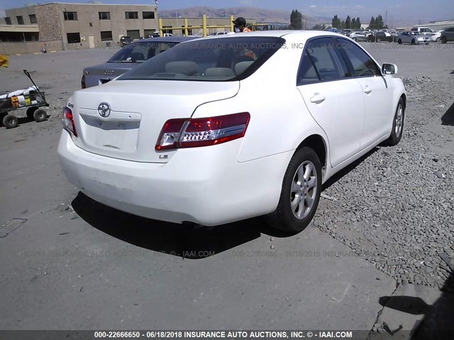 4T1BF3EK6BU777325 - 2011 TOYOTA CAMRY SE/LE/XLE WHITE photo 4