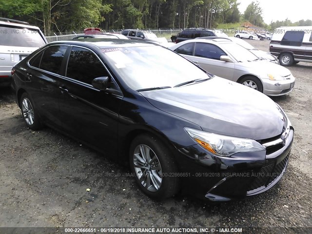 4T1BF1FKXHU787304 - 2017 TOYOTA CAMRY LE/XLE/SE/XSE BLACK photo 1