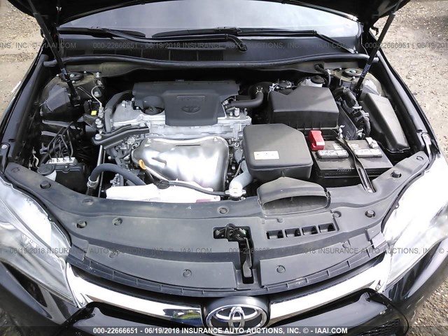 4T1BF1FKXHU787304 - 2017 TOYOTA CAMRY LE/XLE/SE/XSE BLACK photo 10