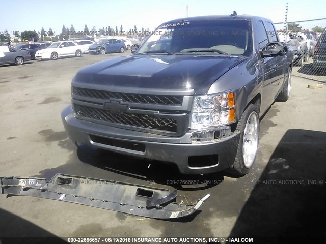 3GCPKREA3BG164422 - 2011 CHEVROLET SILVERADO K1500 LS GRAY photo 2