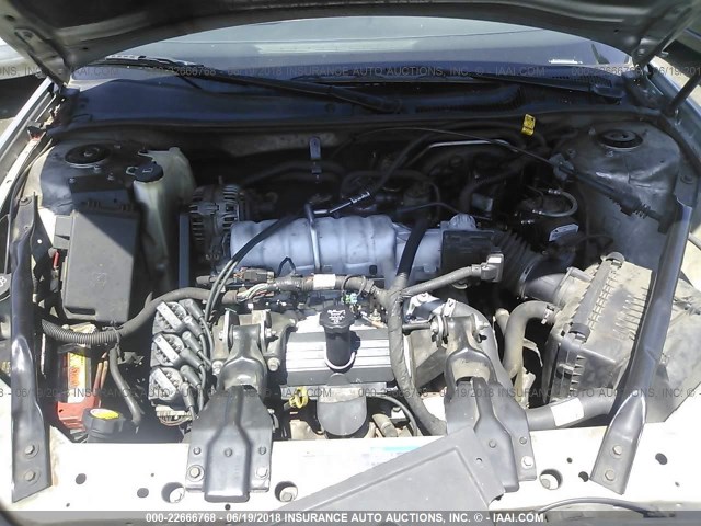 2G2WP552X71216616 - 2007 PONTIAC GRAND PRIX SILVER photo 10