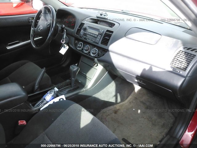4T1BE32K85U024049 - 2005 TOYOTA CAMRY LE/XLE/SE 红色 照片 5