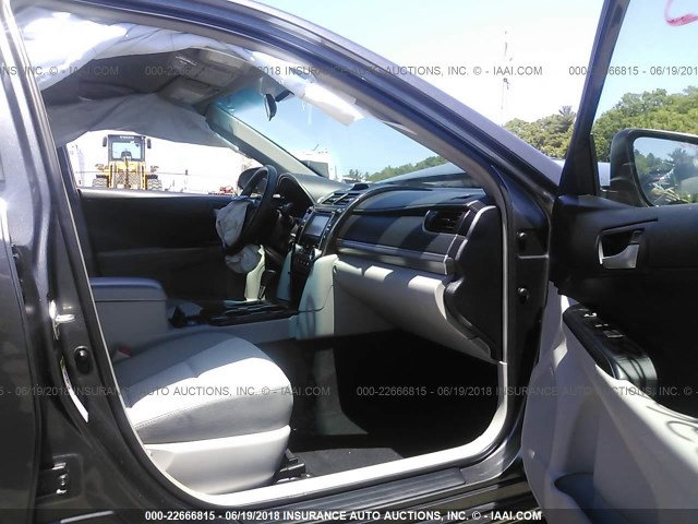 4T4BF1FK2ER407194 - 2014 TOYOTA CAMRY L/SE/LE/XLE Boz foto 5