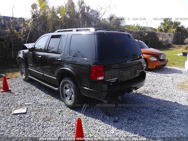 1FMDU65E82ZB12133 - 2002 FORD EXPLORER LIMITED BLACK photo 3