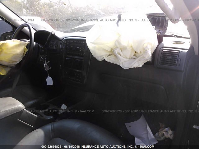 1FMDU65E82ZB12133 - 2002 FORD EXPLORER LIMITED 黑色 照片 5
