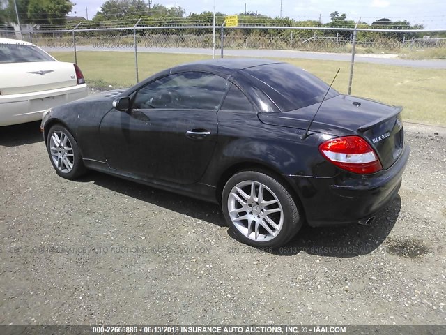 WDBWK54F88F185843 - 2008 MERCEDES-BENZ SLK 280 BLACK photo 3