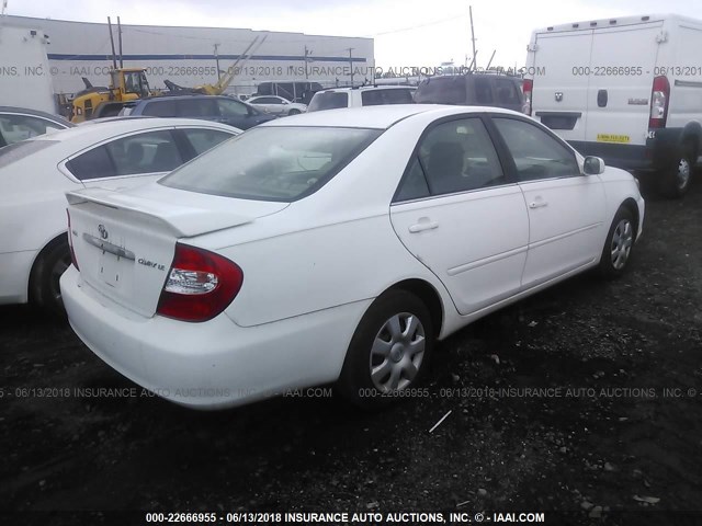 4T1BE32KX3U245911 - 2003 TOYOTA CAMRY LE/XLE/SE თეთრი ფოტო 4