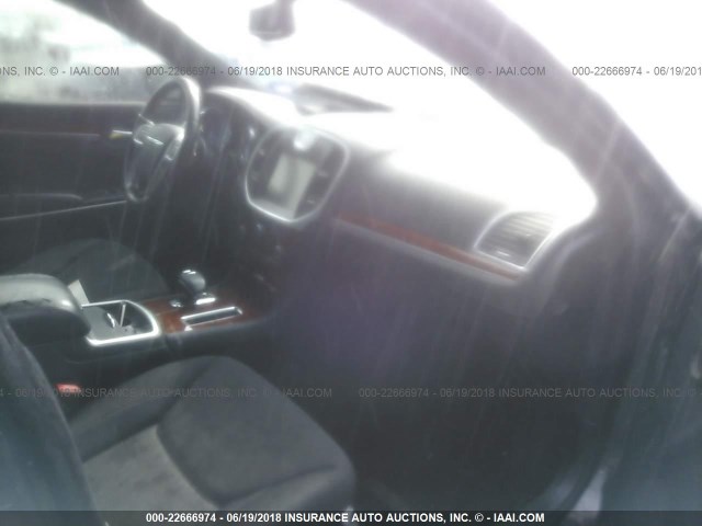 2C3CCAAG0CH273479 - 2012 CHRYSLER 300 BLACK photo 5