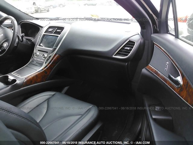 2LMPJ8LR9JBL12595 - 2018 LINCOLN MKX RESERVE Սև լուսանկար 5