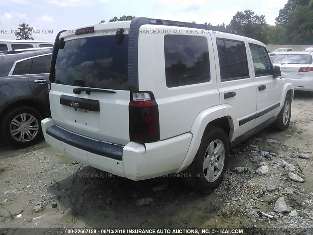 1J8HH48NX6C258089 - 2006 JEEP COMMANDER WHITE photo 4