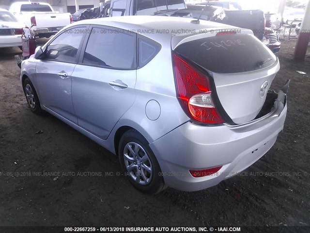 KMHCT5AE7DU079222 - 2013 HYUNDAI ACCENT GLS/GS SILVER photo 3