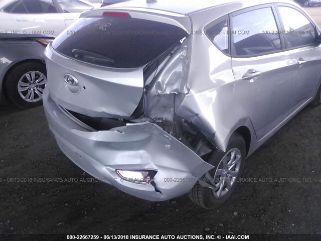 KMHCT5AE7DU079222 - 2013 HYUNDAI ACCENT GLS/GS SILVER photo 6