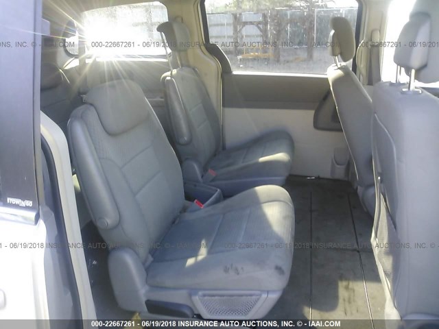 2A4RR5D11AR350767 - 2010 CHRYSLER TOWN & COUNTRY TOURING 银色 照片 8