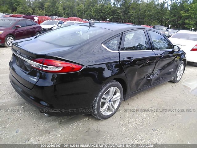 3FA6P0LU3JR131354 - 2018 FORD FUSION SE HYBRID BLACK photo 4