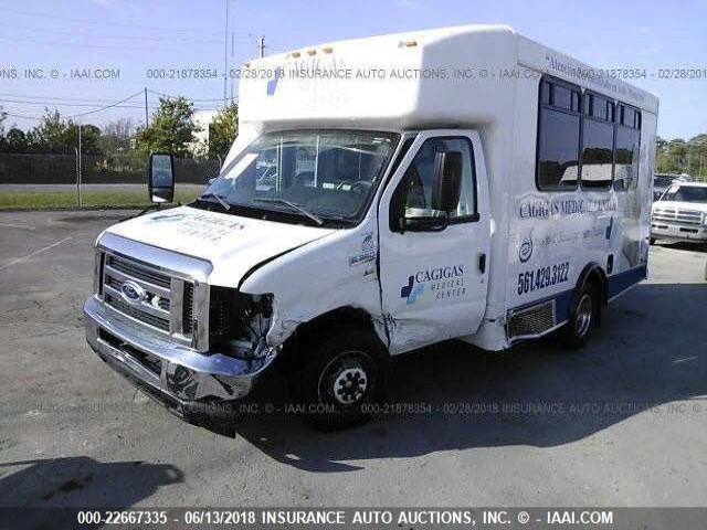 1FDEE3FL3GDC12366 - 2016 FORD E350 WHITE photo 2