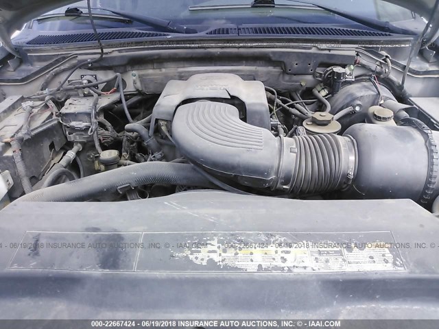 1FMRU15W51LB50972 - 2001 FORD EXPEDITION XLT 银色 照片 10