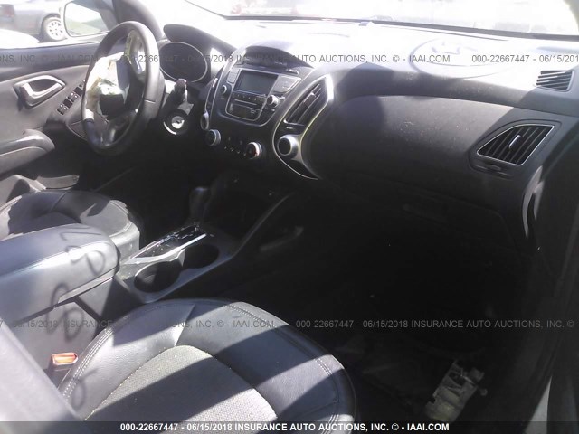 KM8JUCAC5DU642842 - 2013 HYUNDAI TUCSON GLS/LIMITED 白色 照片 5