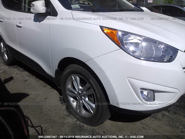 KM8JUCAC5DU642842 - 2013 HYUNDAI TUCSON GLS/LIMITED 白色 照片 6