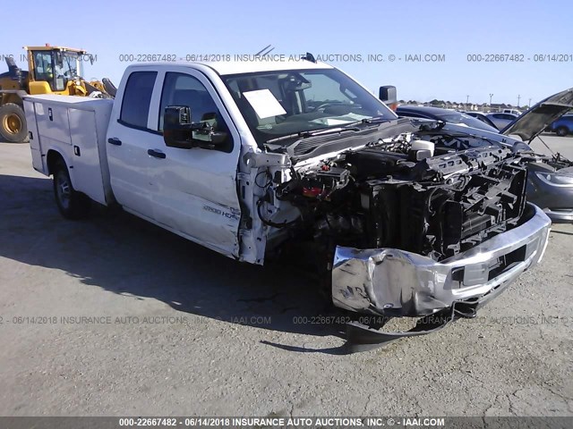 1GB2CUEG8HZ371383 - 2017 CHEVROLET SILVERADO C2500 HEAVY DUTY WHITE photo 1