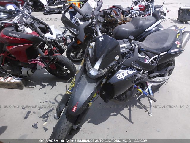 ZD4TVC00XBS000020 - 2011 APRILIA DORSODURO 1200 BLACK photo 2