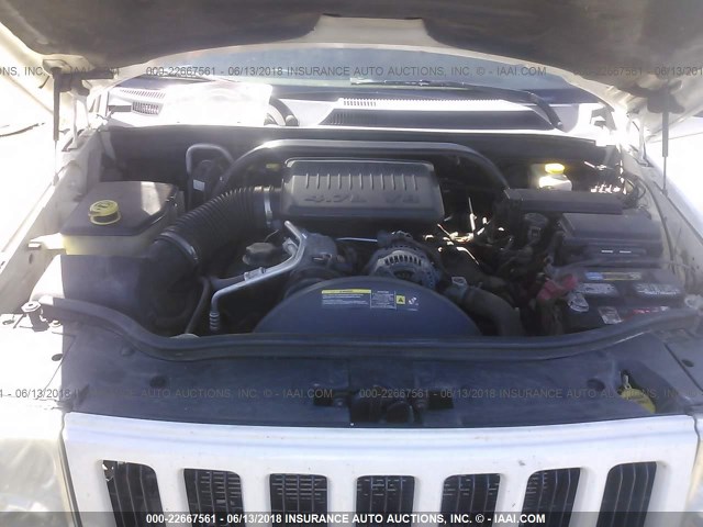 1J8HG48N66C274762 - 2006 JEEP COMMANDER WHITE photo 10