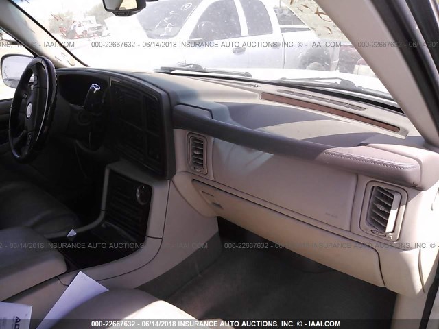 1GYEK63N05R162329 - 2005 CADILLAC ESCALADE LUXURY თეთრი ფოტო 5