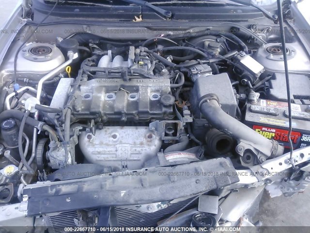 1YVGF22C125274548 - 2002 MAZDA 626 LX SILVER photo 10