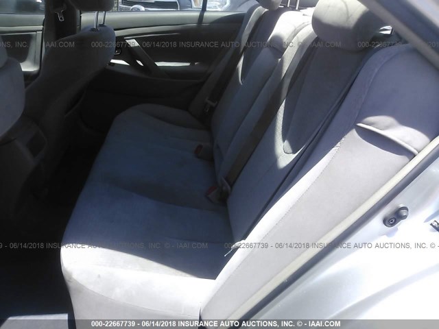 4T4BF3EK7AR022270 - 2010 TOYOTA CAMRY SE/LE/XLE SILVER photo 8