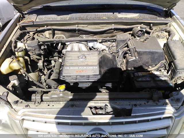 JTEGF21A520047894 - 2002 TOYOTA HIGHLANDER LIMITED GOLD photo 10