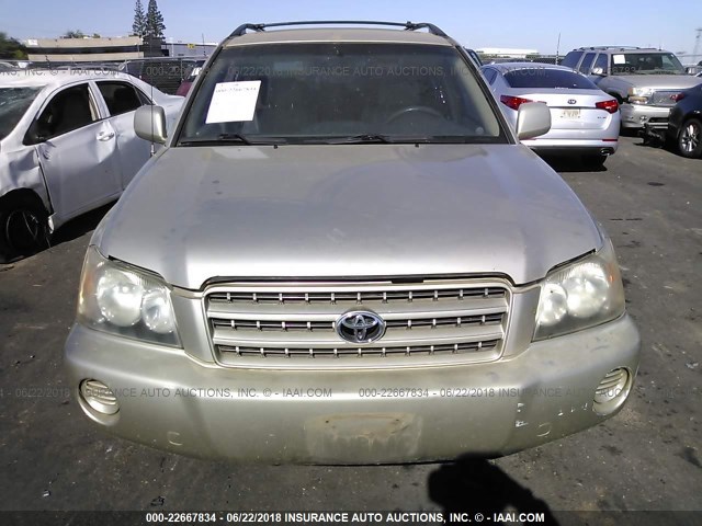 JTEGF21A520047894 - 2002 TOYOTA HIGHLANDER LIMITED GOLD photo 6