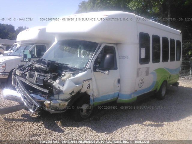 1FDXE45S47DB21663 - 2007 FORD E450 WHITE photo 2