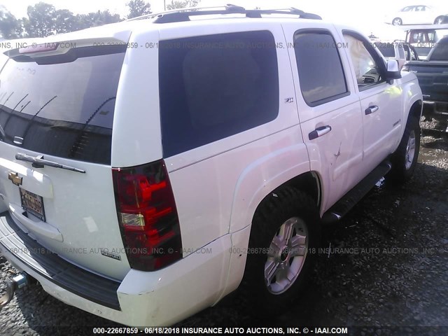 1GNFK13048R237028 - 2008 CHEVROLET TAHOE K1500 WHITE photo 4