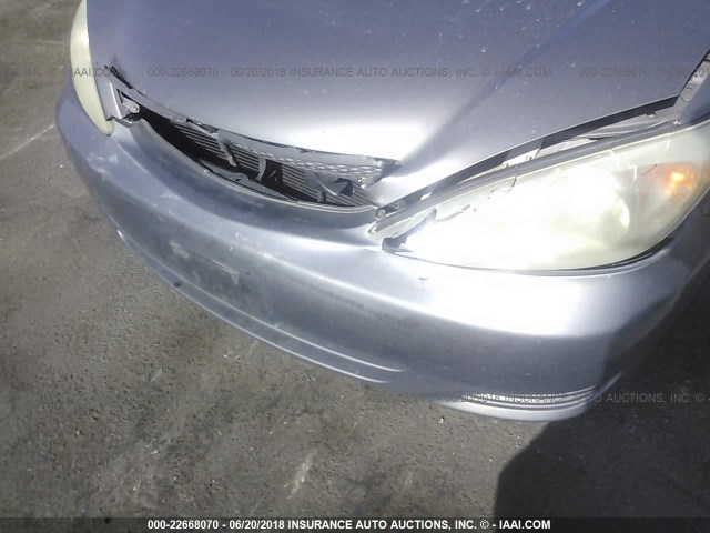 4T1BE32K64U856293 - 2004 TOYOTA CAMRY LE/XLE/SE 灰色 照片 6